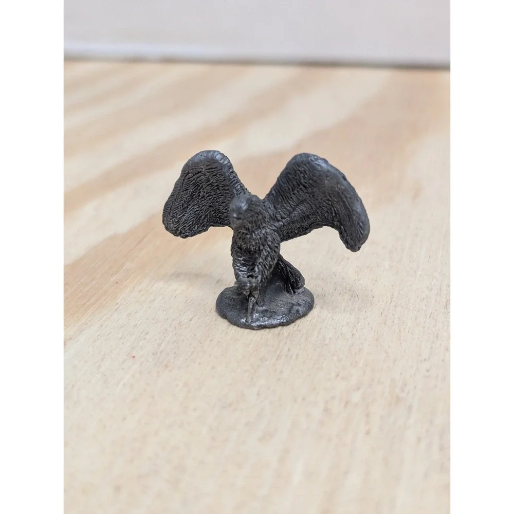Pewter Style Finish Small Eagle Desk‎ Piece Man Cave Outdoors